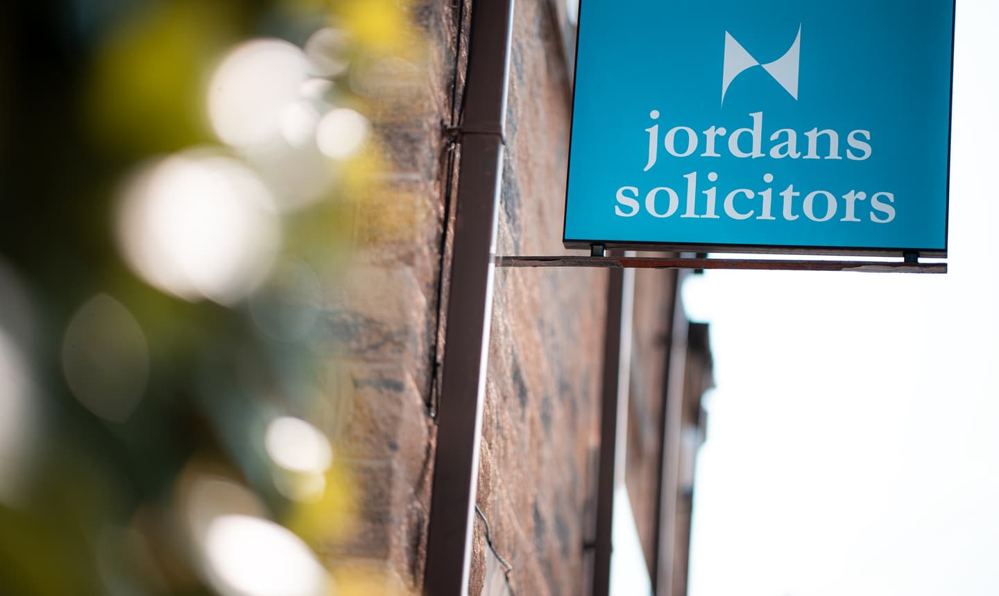 Jordans Horsforth Exterior 002